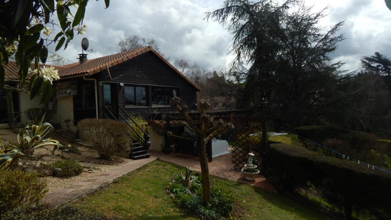 The Petite Chalet Chambre D'Hotes L'Isle-Jourdain  ภายนอก รูปภาพ