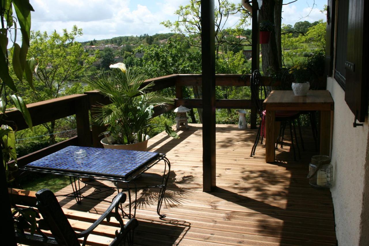 The Petite Chalet Chambre D'Hotes L'Isle-Jourdain  ภายนอก รูปภาพ